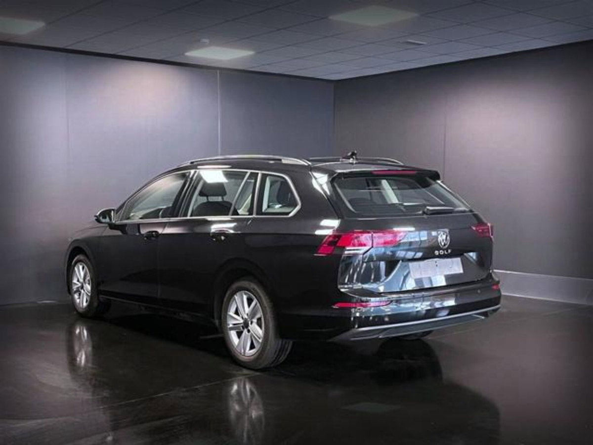 Volkswagen Golf Variant 1.0 TSI EVO Life (7)