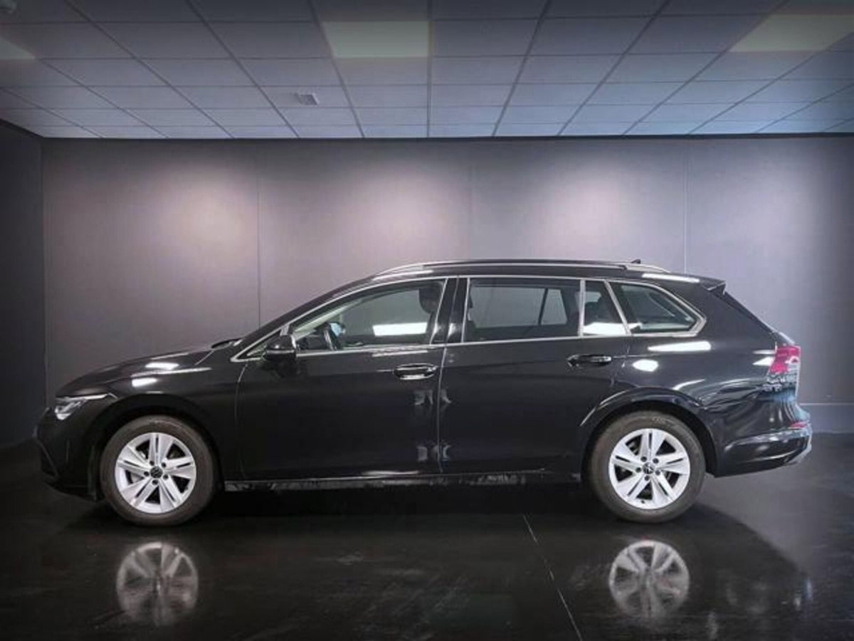 Volkswagen Golf Variant 1.0 TSI EVO Life (8)
