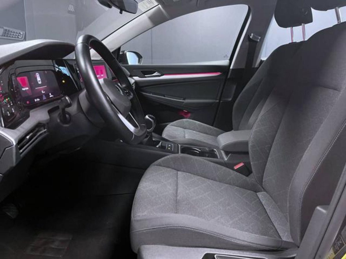 Volkswagen Golf Variant 1.0 TSI EVO Life (9)