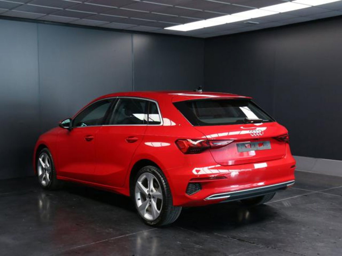 Audi A3 Sportback 35 TDI S tronic Business (4)