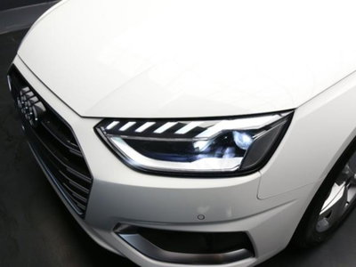 Audi A4 Avant 30 TDI/136 CV S tronic Business Advanced (10)