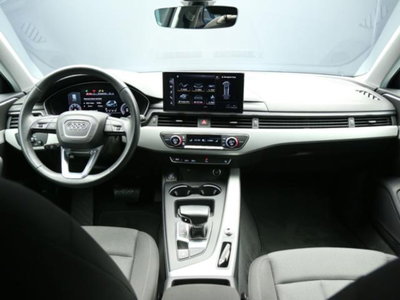 Audi A4 Avant 30 TDI/136 CV S tronic Business Advanced (12)