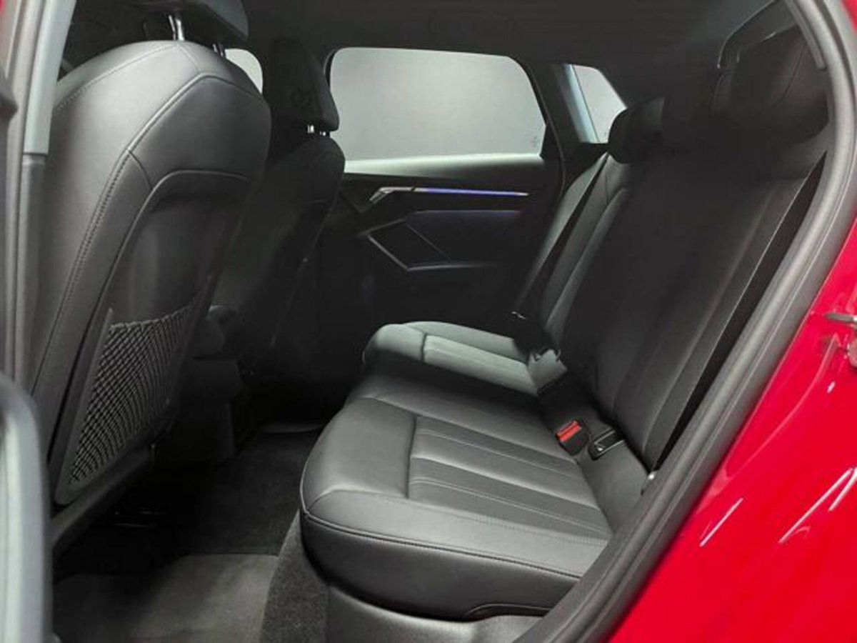 Audi A3 Sportback 35 TFSI S tronic Business Advanced (11)