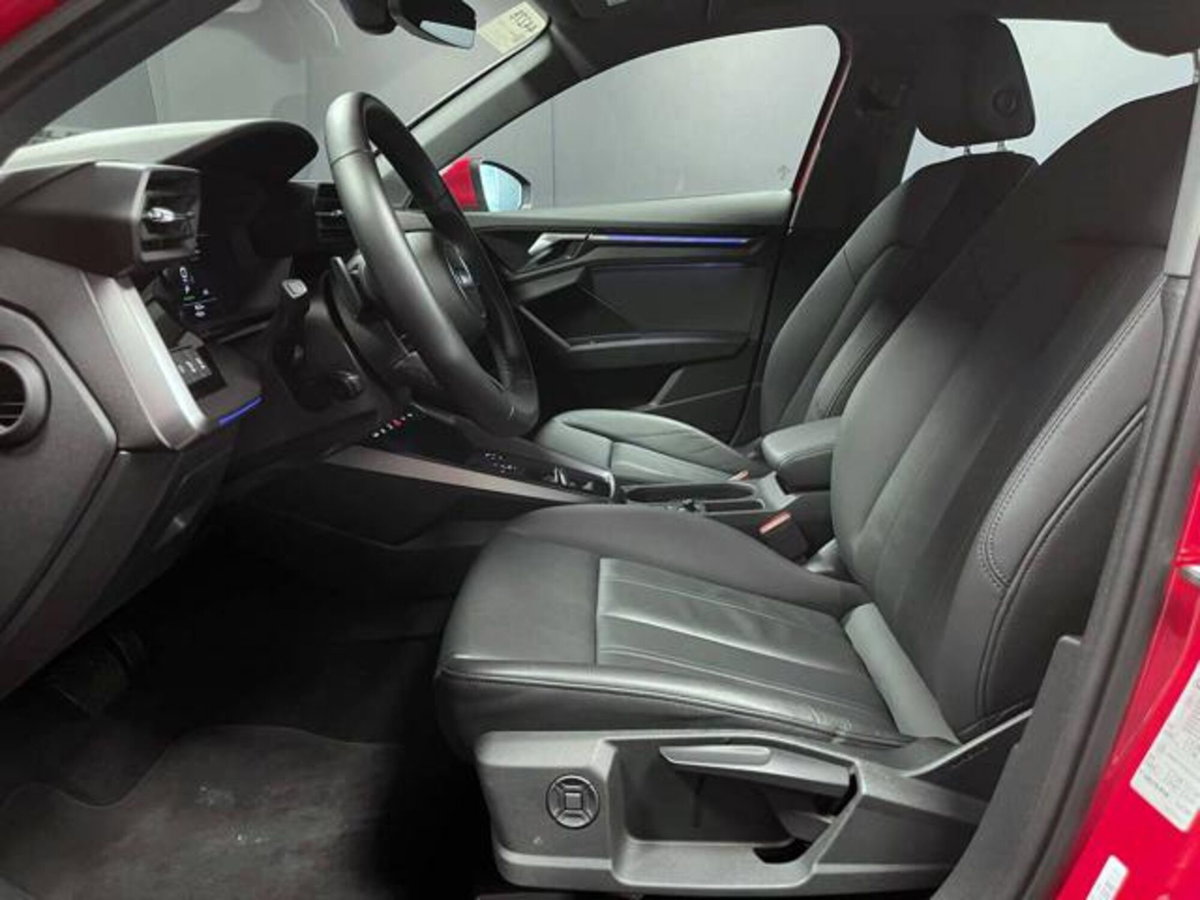 Audi A3 Sportback 35 TFSI S tronic Business Advanced (8)