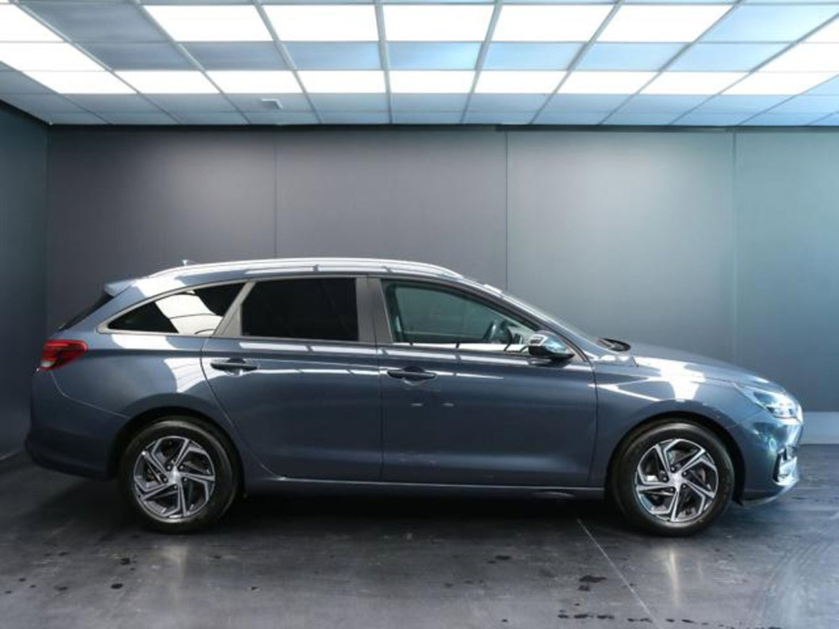 Hyundai i30 Station Wagon 1.0 t-gdi 48V Prime Techno&Style Pack 120cv (6)