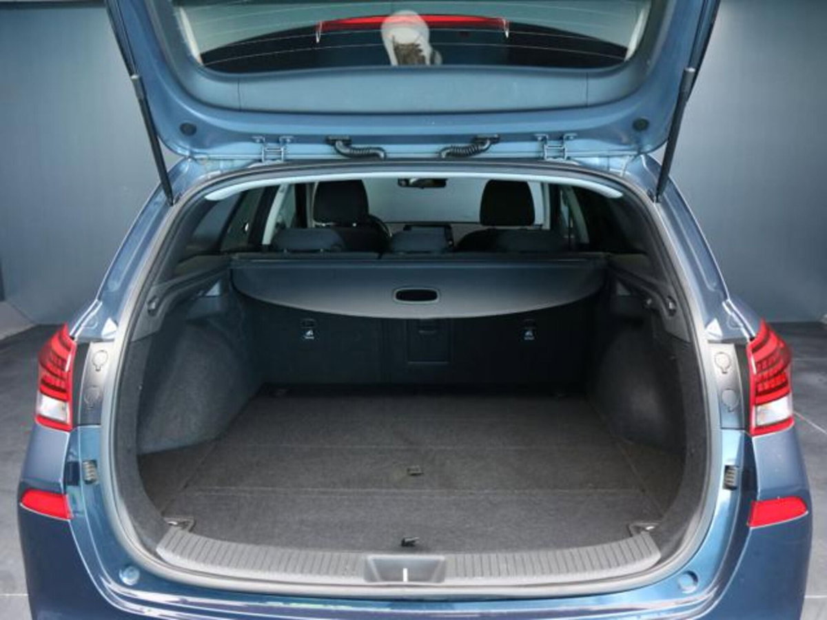 Hyundai i30 Station Wagon 1.0 t-gdi 48V Prime Techno&Style Pack 120cv (7)