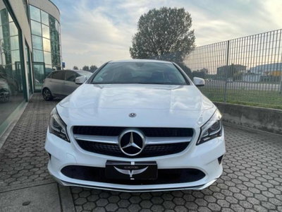 Mercedes-Benz CLA Shooting Brake 200 d Automatic Sport (3)