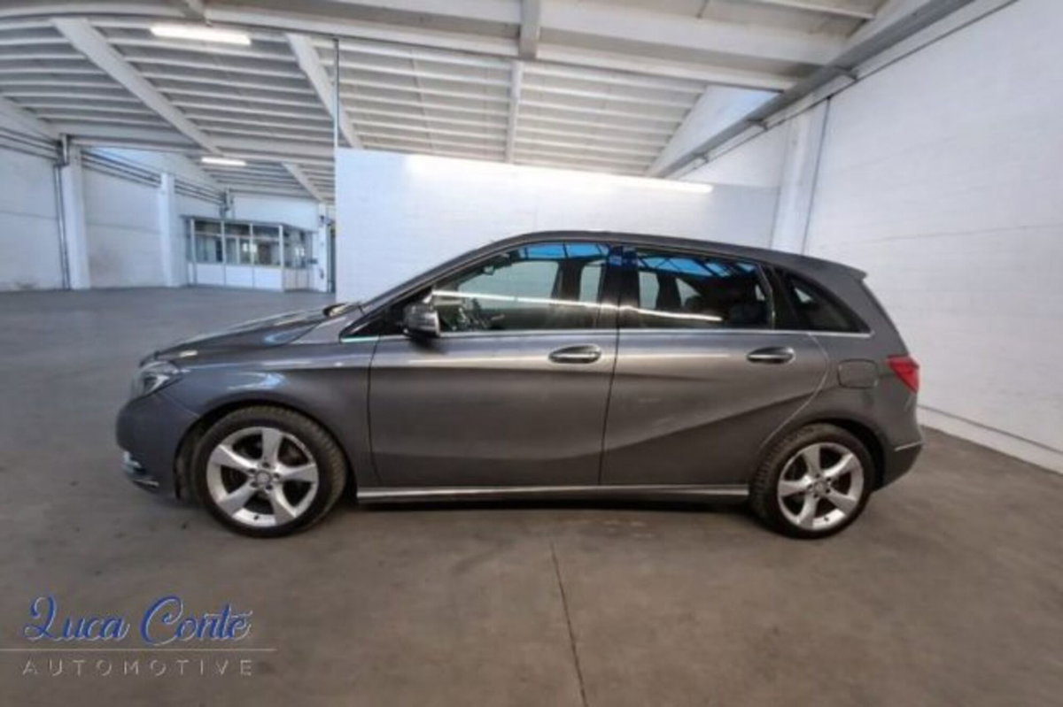 Mercedes-Benz Classe B 180 Premium (7)