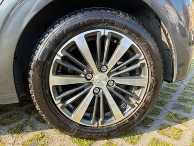 Peugeot 208 82 5 porte Allure (17)