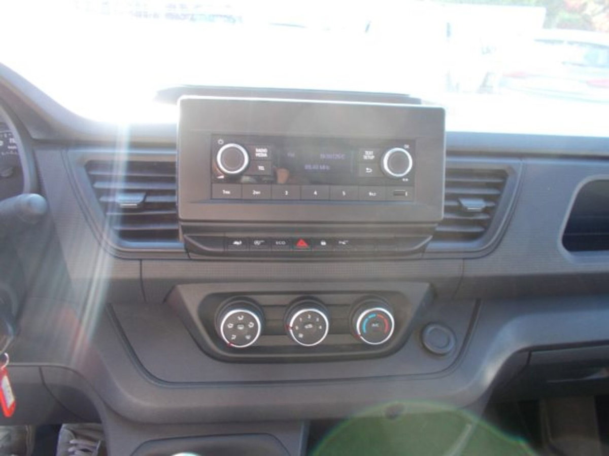 Renault Trafic Furgone T30 2.0 dCi 110CV PL-TN Furgone Ice Plus (11)