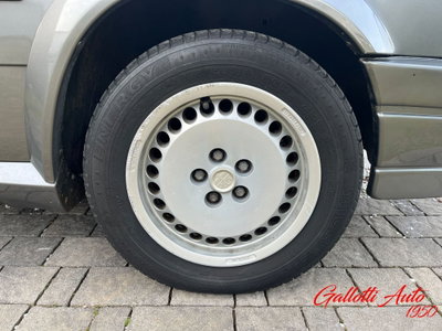 Alfa Romeo 75 2.0 (17)