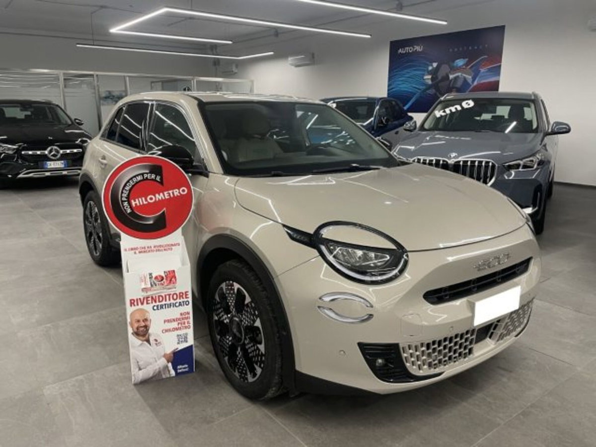 Fiat 600 1.2 hybrid La Prima 110cv auto
