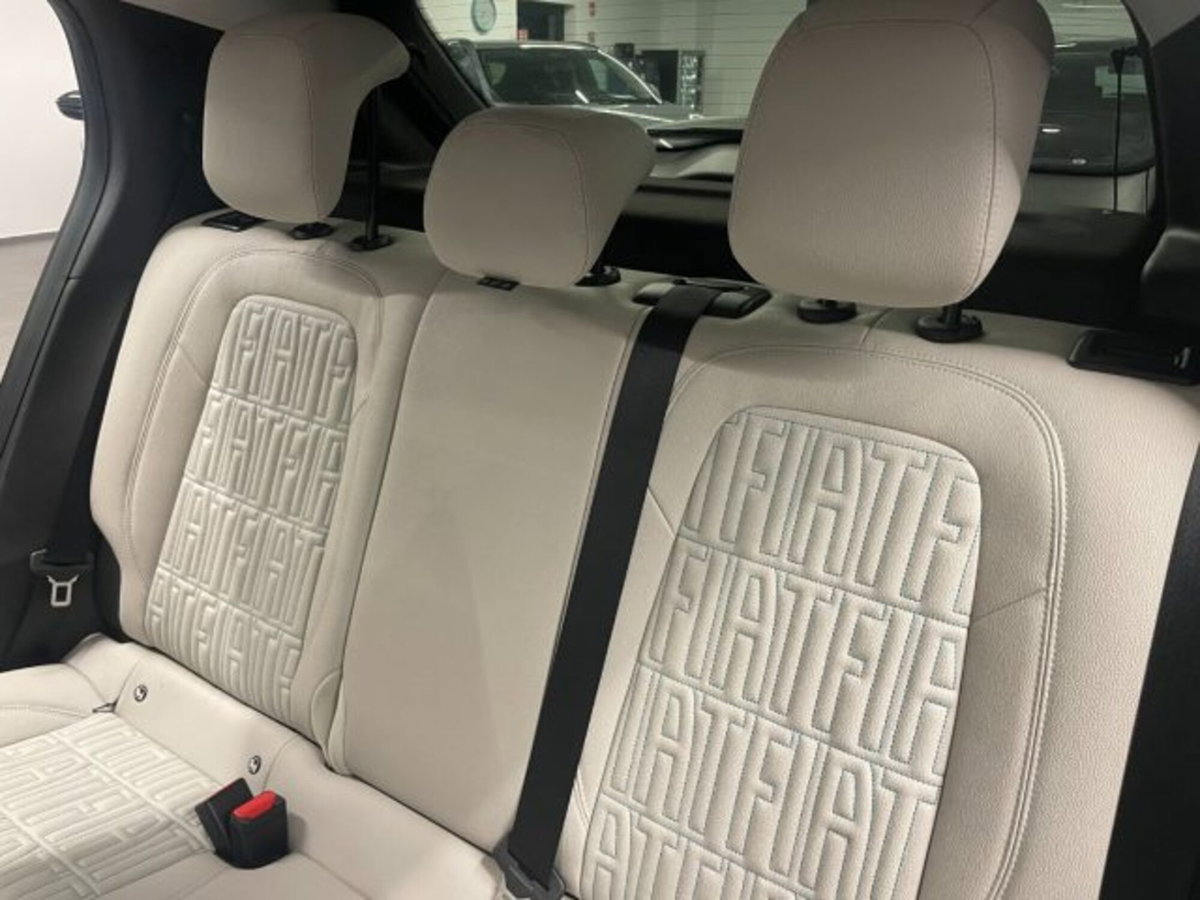 Fiat 600 1.2 hybrid La Prima 110cv auto (10)