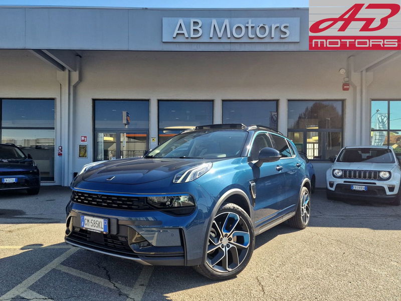 Lynk & Co 01 01 1.5 td phev