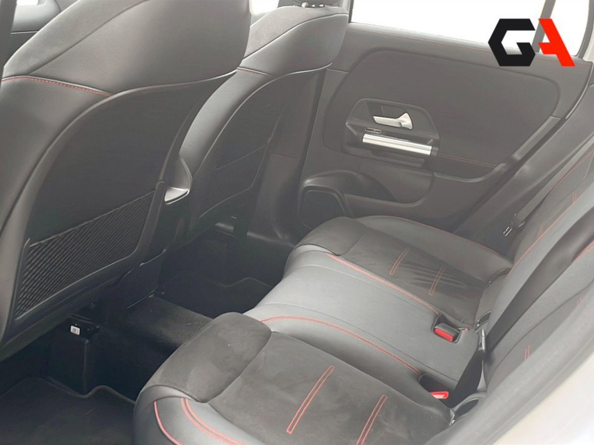 Mercedes-Benz GLA SUV 200 d AMG Line Extra Tech Edition auto (17)