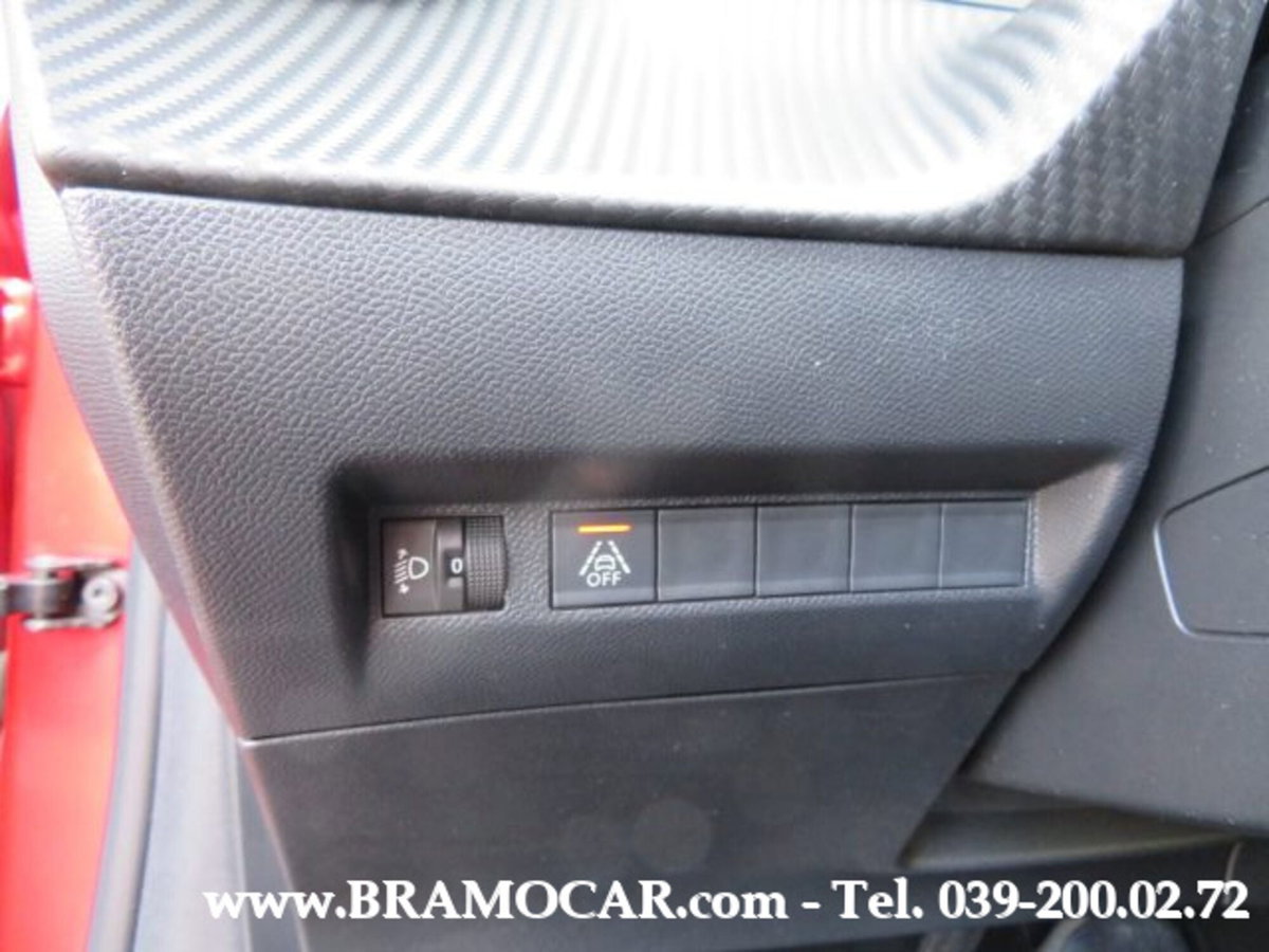 Peugeot 208 50 kWh Allure (14)