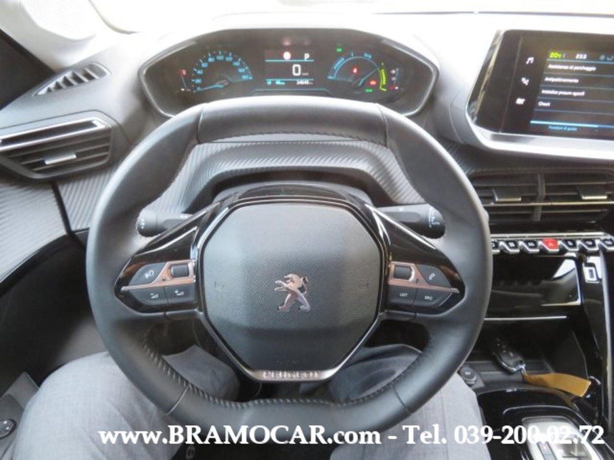 Peugeot 208 50 kWh Allure (16)