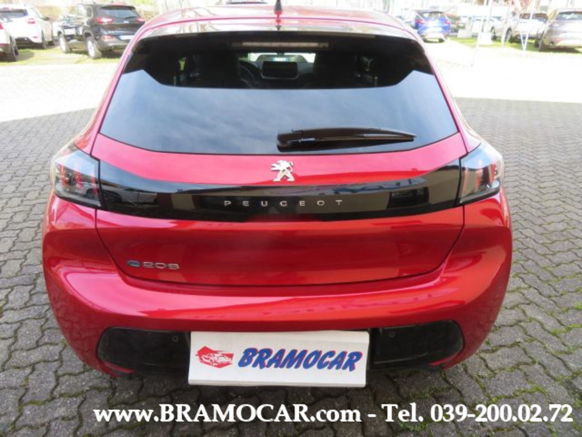 Peugeot 208 50 kWh Allure (7)