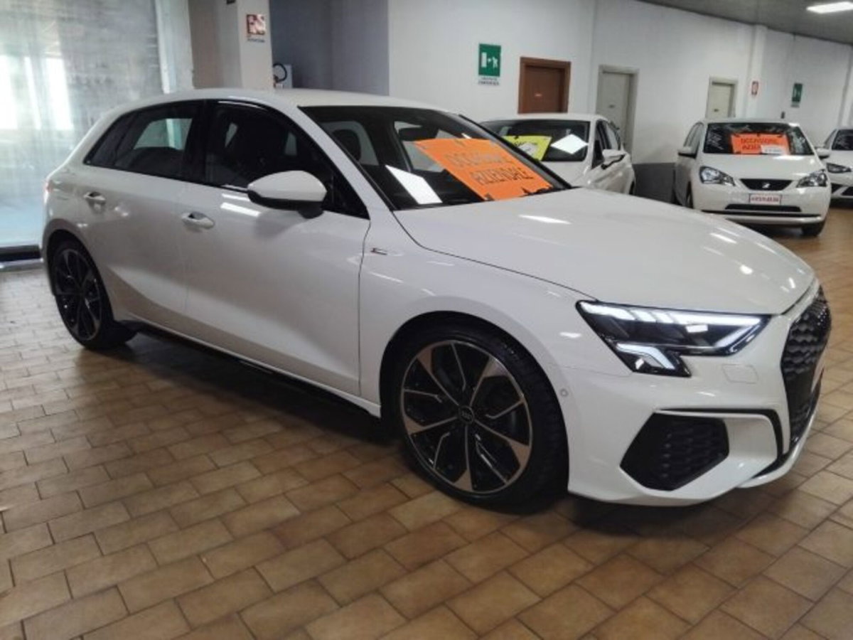 Audi A3 Sportback 40 TDI quattro S tronic S line edition