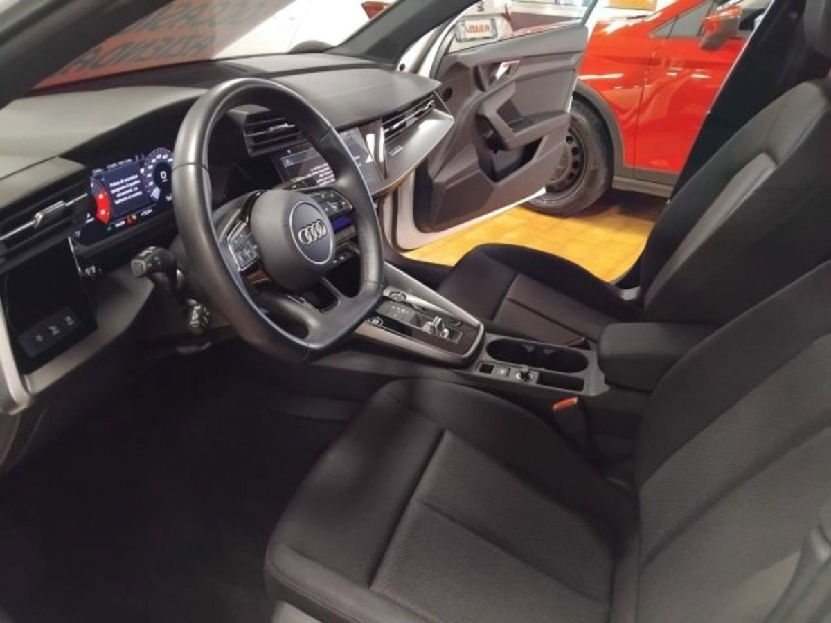 Audi A3 Sportback 40 TDI quattro S tronic S line edition (10)