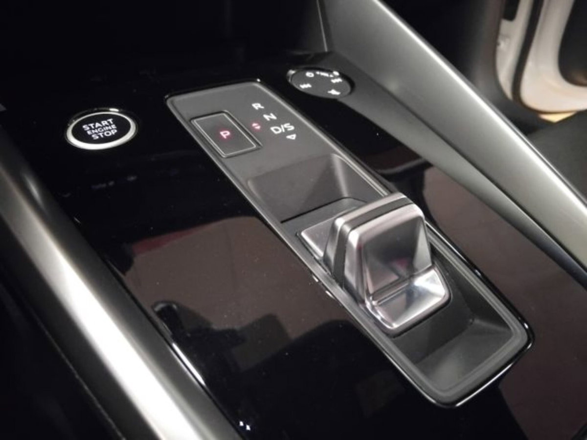 Audi A3 Sportback 40 TDI quattro S tronic S line edition (15)