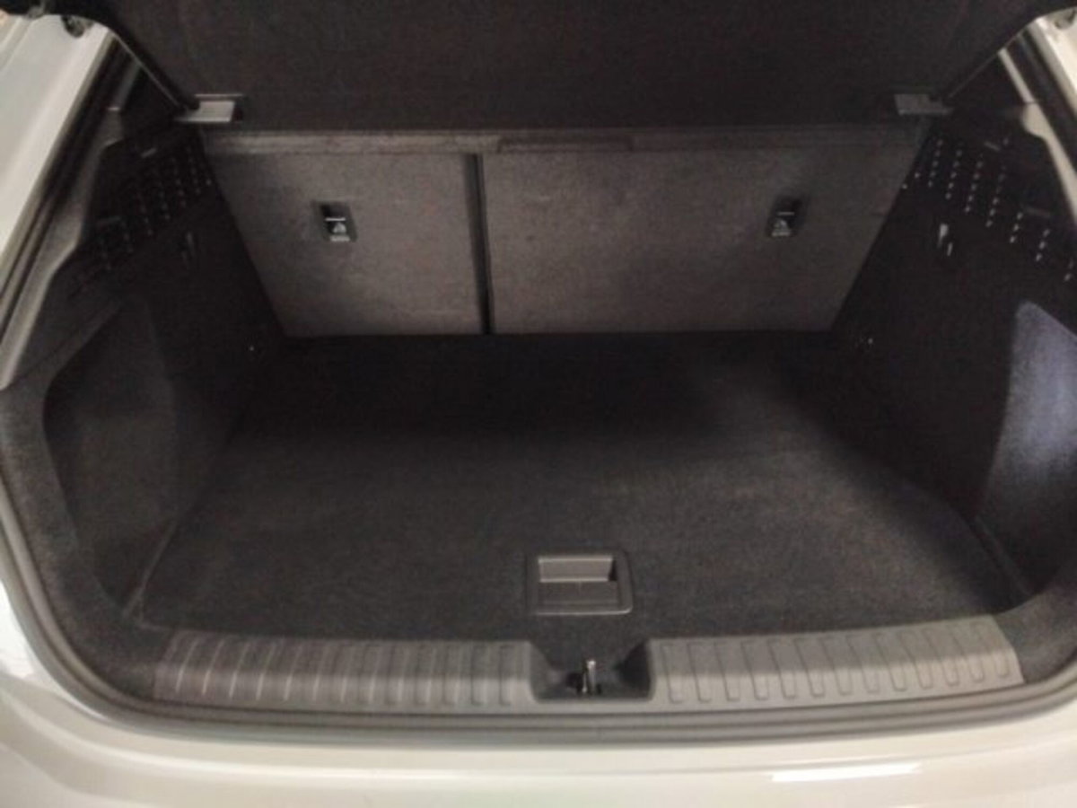 Audi A3 Sportback 40 TDI quattro S tronic S line edition (7)