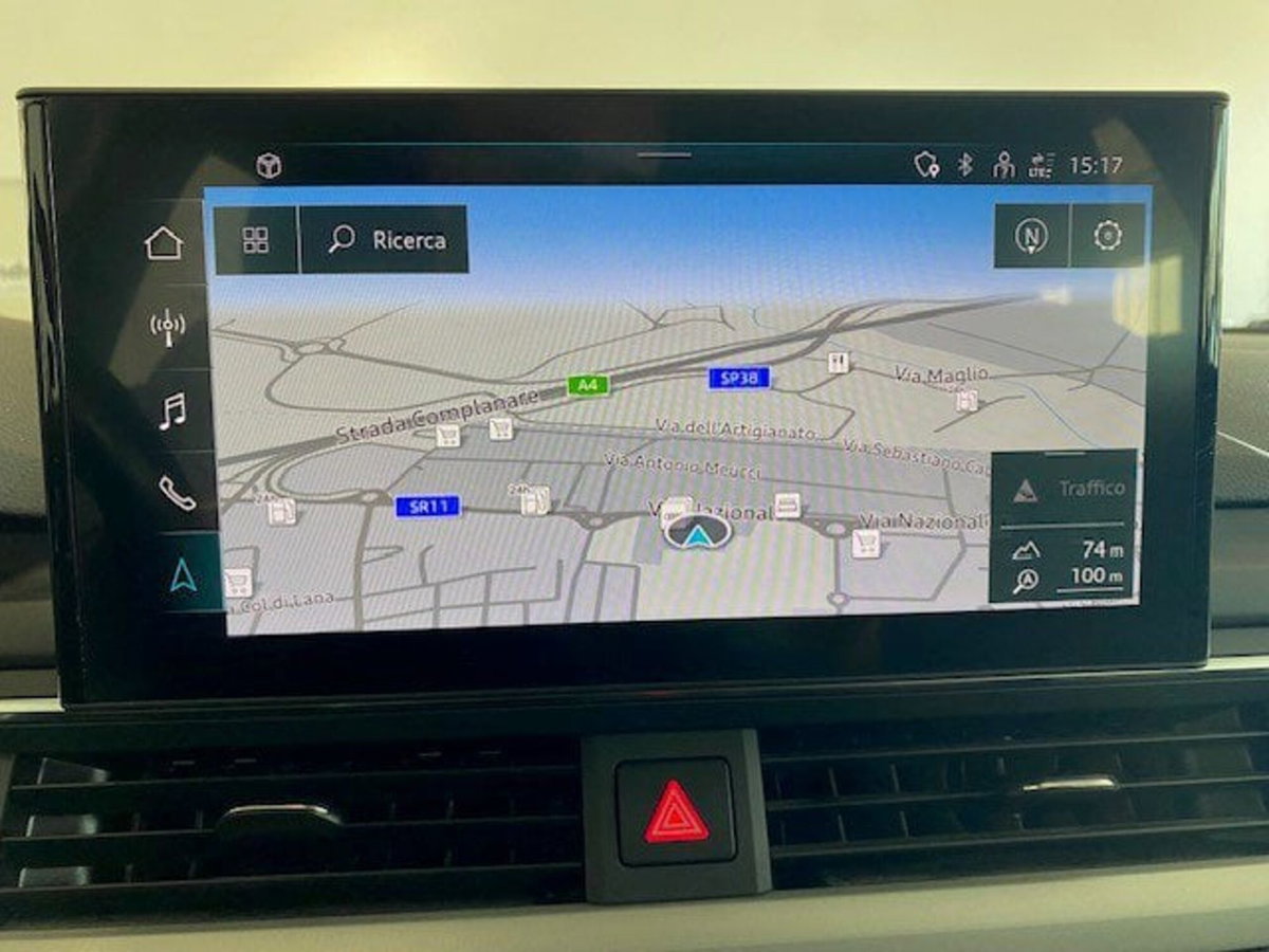 Audi A4 Avant 40 TDI S tronic Business (18)
