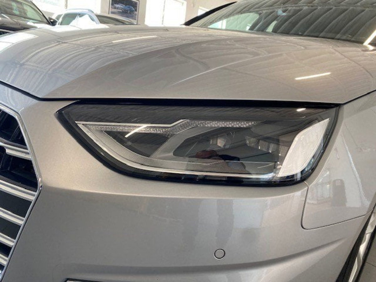 Audi A4 Avant 40 TDI S tronic Business (5)