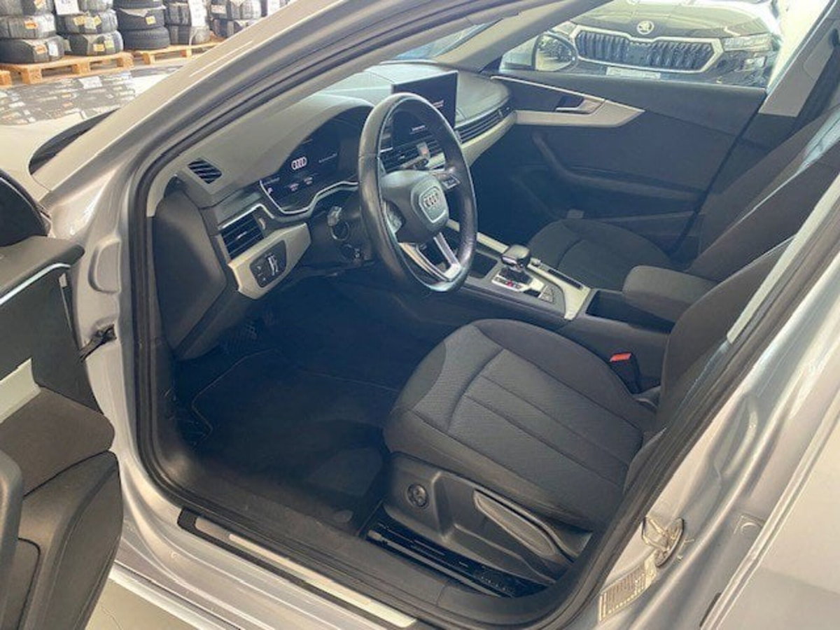Audi A4 Avant 40 TDI S tronic Business (7)