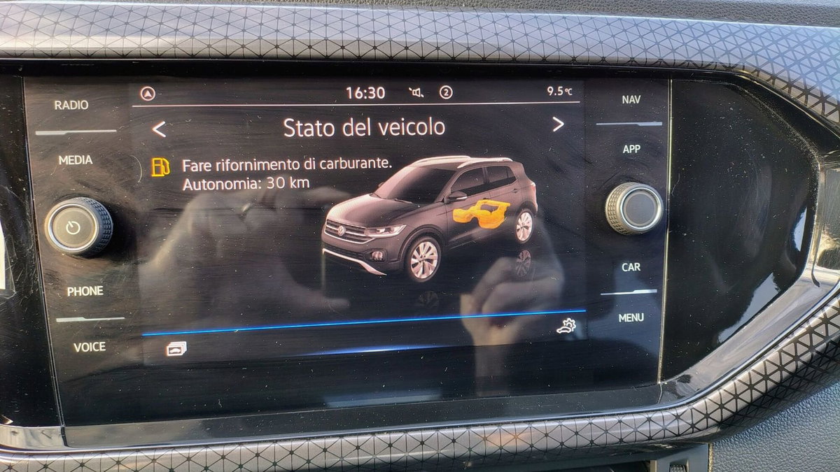 Volkswagen T-Cross 1.0 TSI 110 CV DSG Advanced (13)