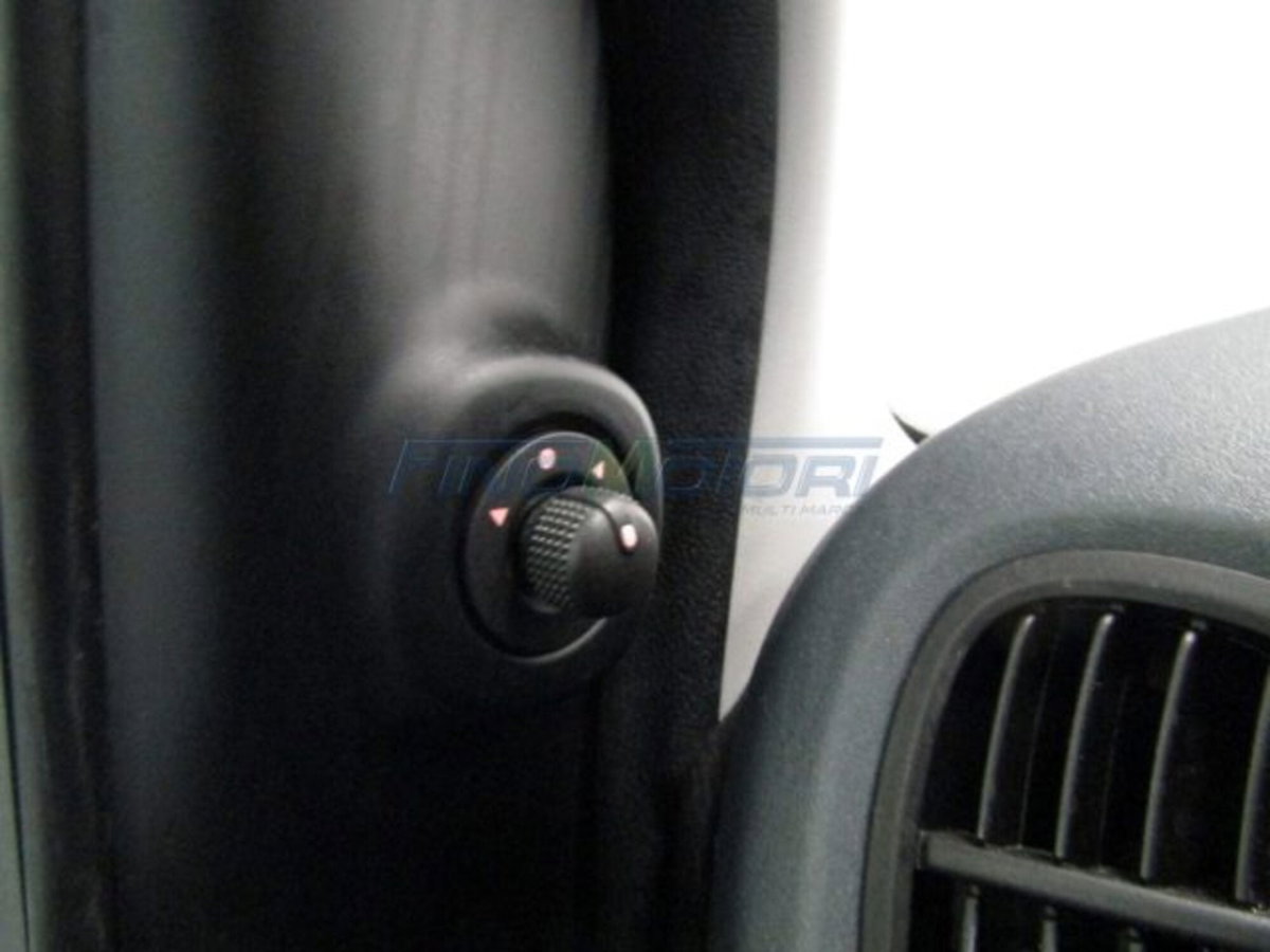 Fiat Panda 1.0 firefly hybrid s&s 70cv 5p.ti (10)