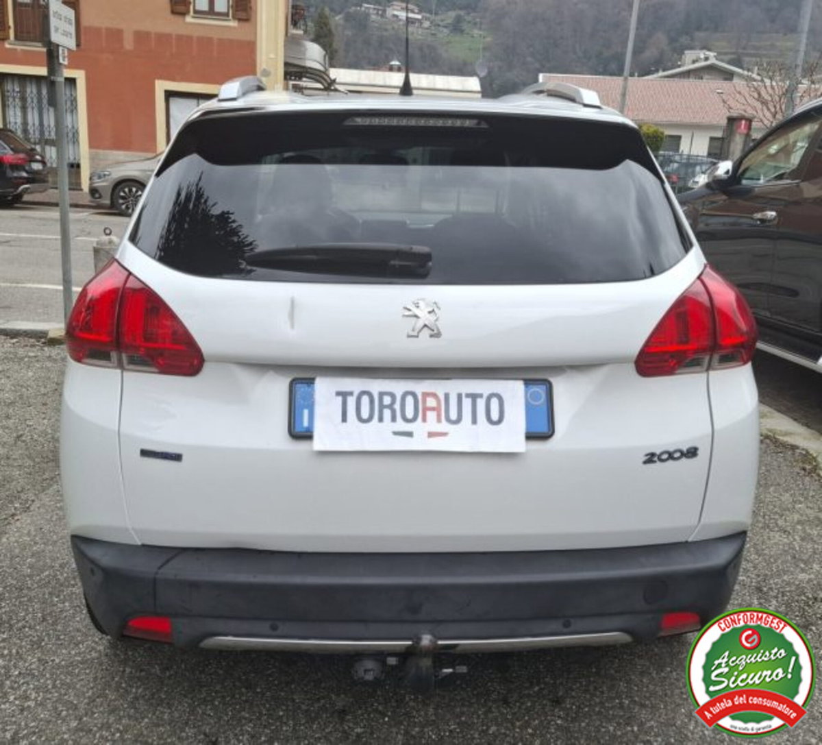 Peugeot 2008 120 S&S Allure (5)
