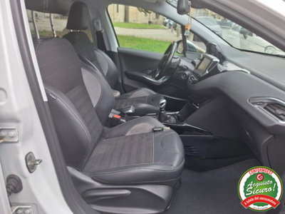 Peugeot 2008 120 S&S Allure (9)