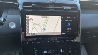 Hyundai Tucson 1.6 hev Exellence 4wd auto (13)