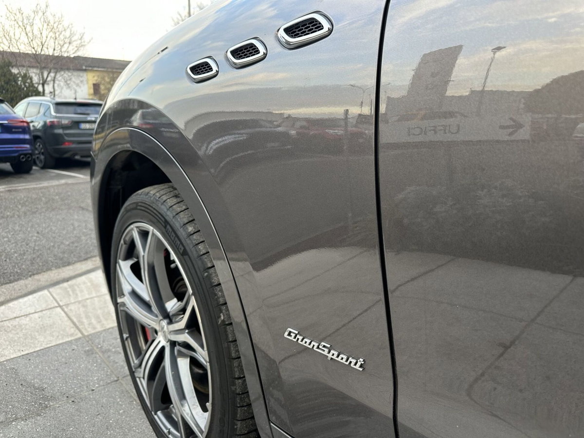 Maserati Levante Levante V6 Diesel 275 CV AWD Gransport (17)