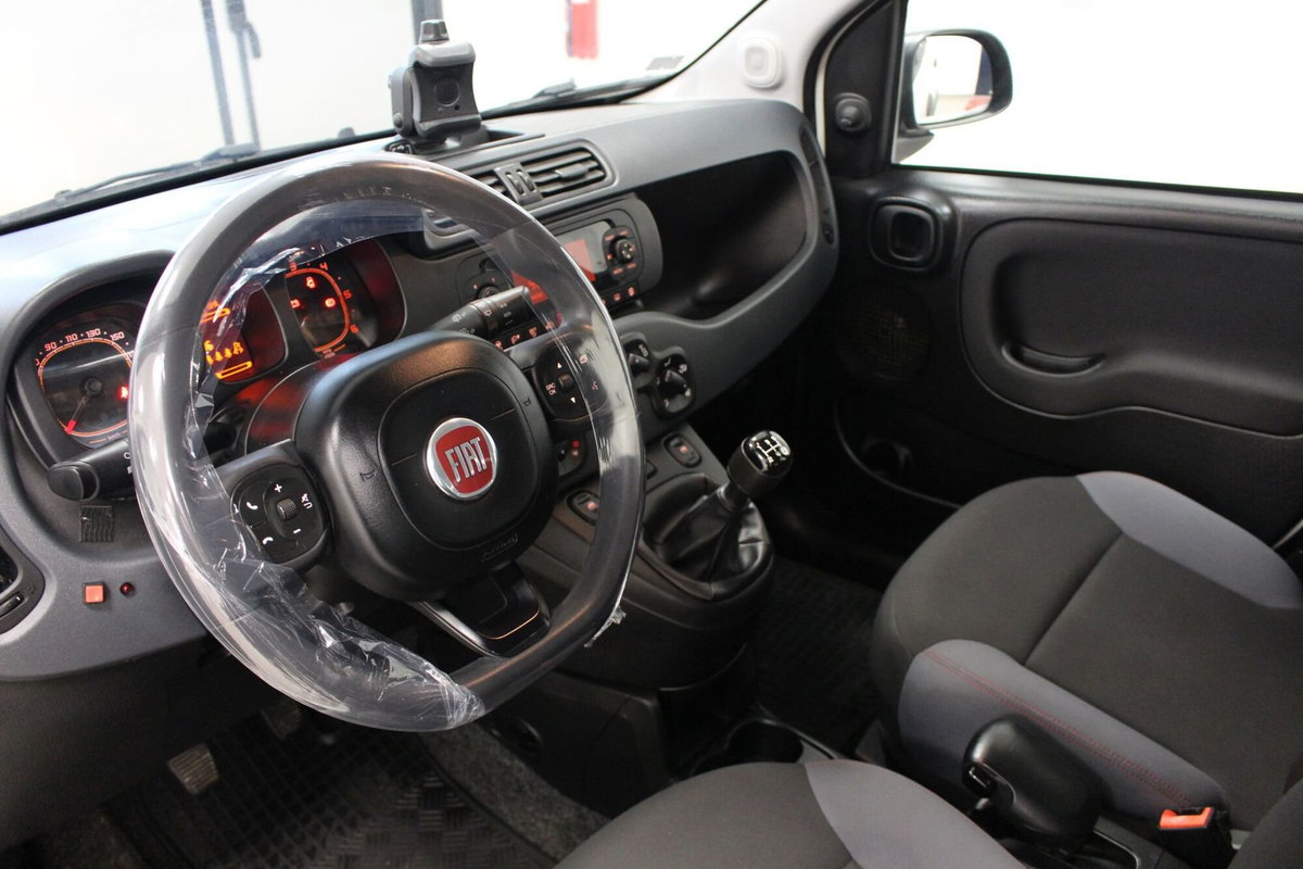 Fiat Panda 1.3 MJT 95 CV S&S 4x4 (7)