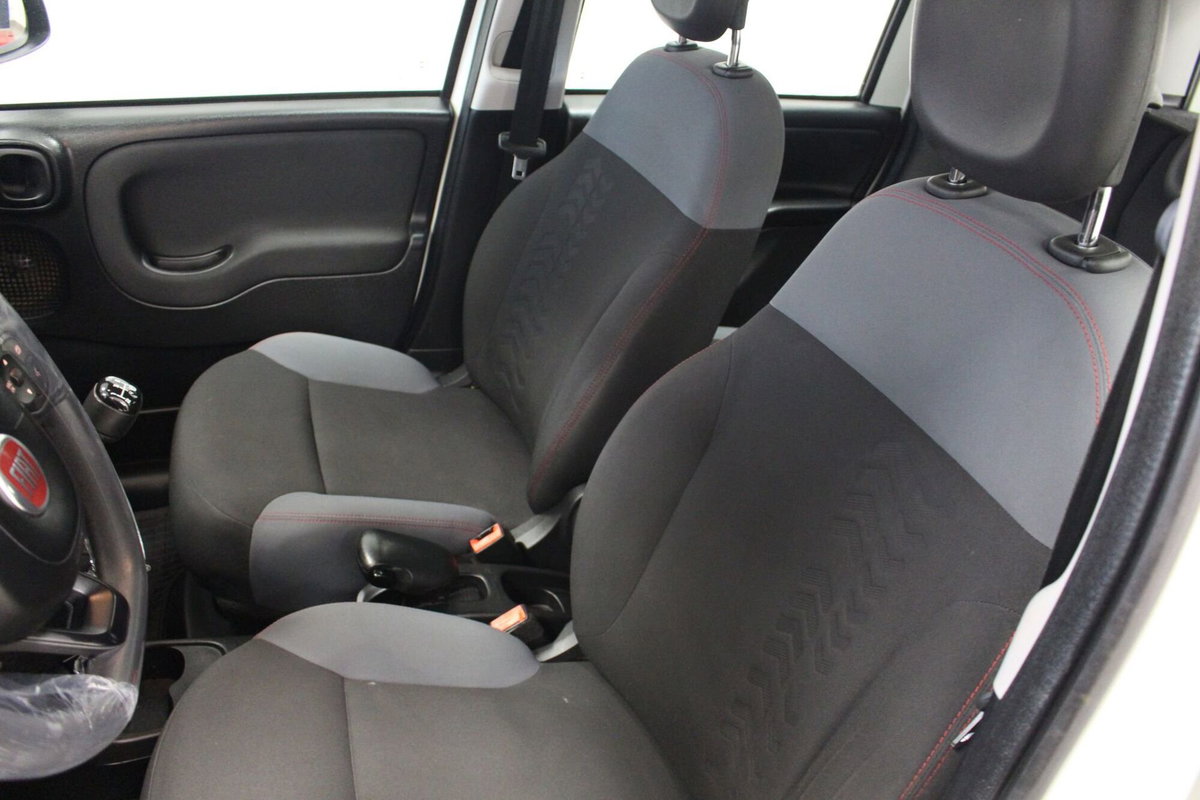 Fiat Panda 1.3 MJT 95 CV S&S 4x4 (8)