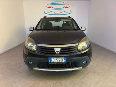 Dacia Sandero Stepway 1.6 8V 90CV usata