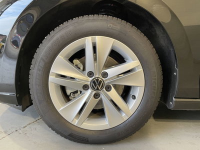 Volkswagen Golf 1.5 TSI EVO ACT Life (8)