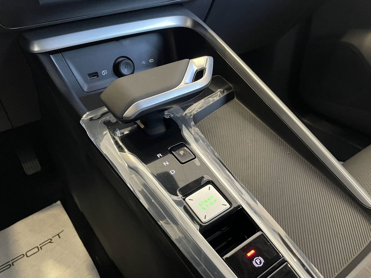 Mg ZS 1.5 hybrid+ Luxury auto (14)