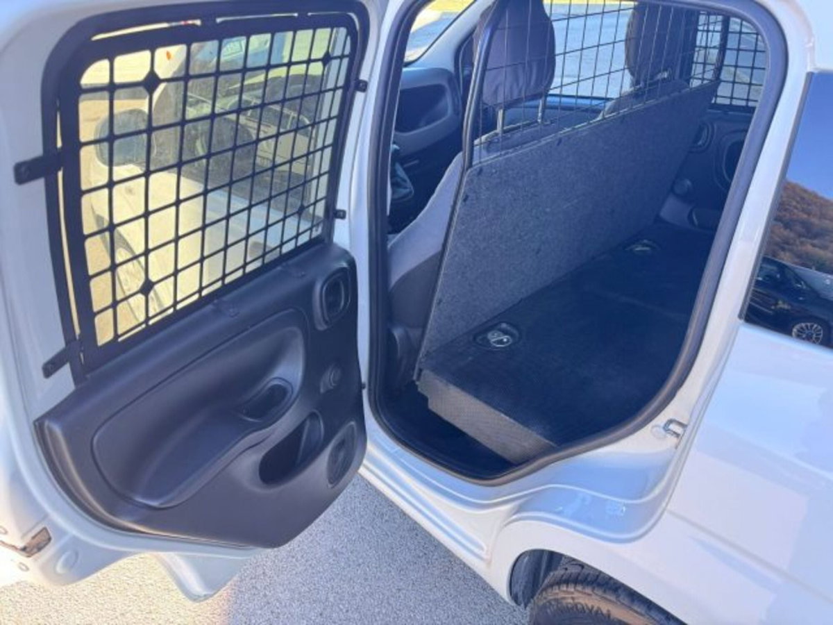 Fiat Panda 1.3 MJT 4x4 Pop Van 2 posti (17)