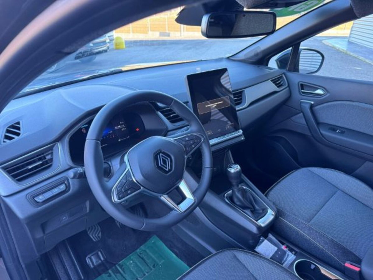 Renault Captur 1.0 eco-g Techno 100cv (9)
