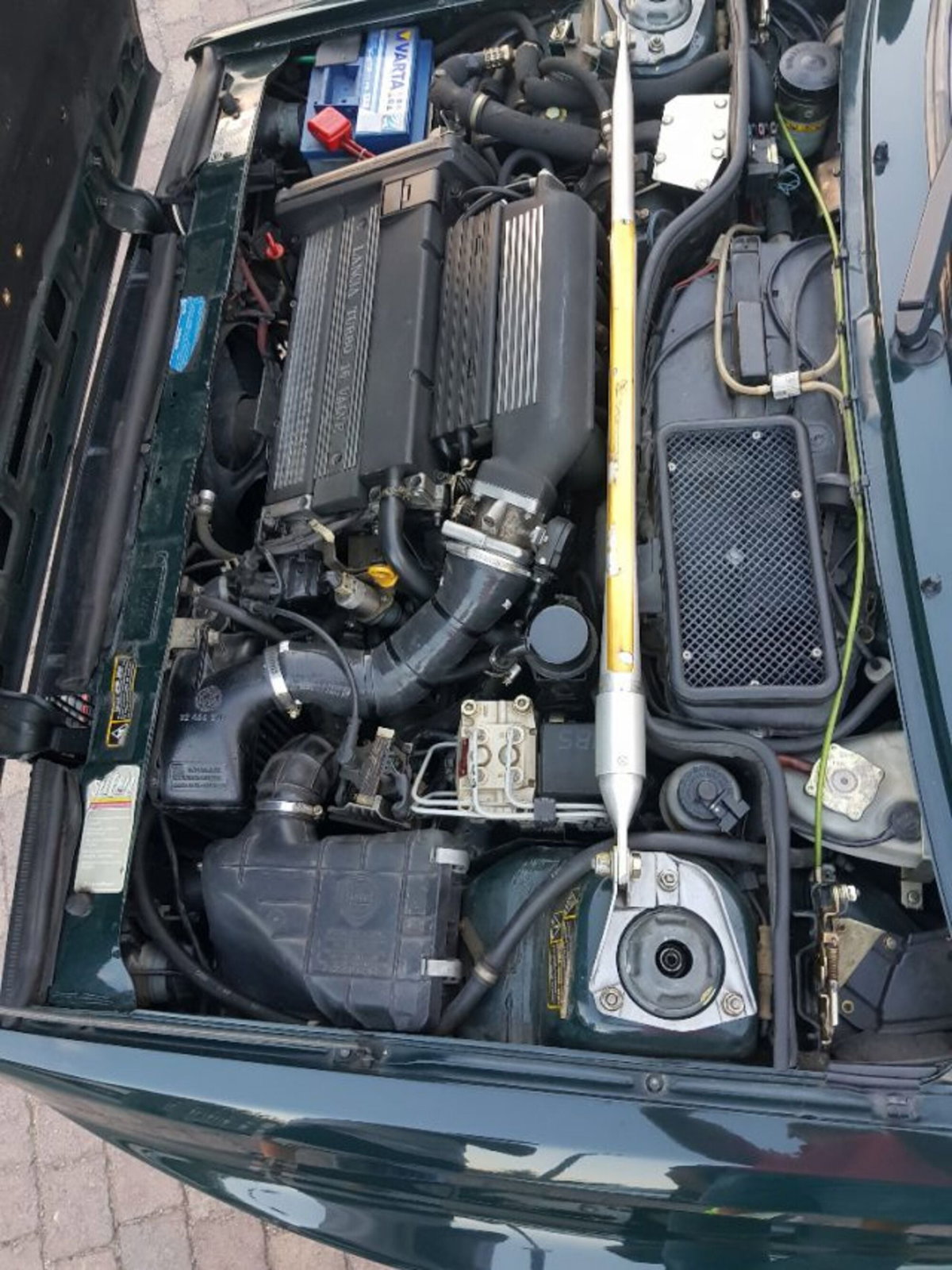Lancia Delta turbo 16V HF integrale (6)