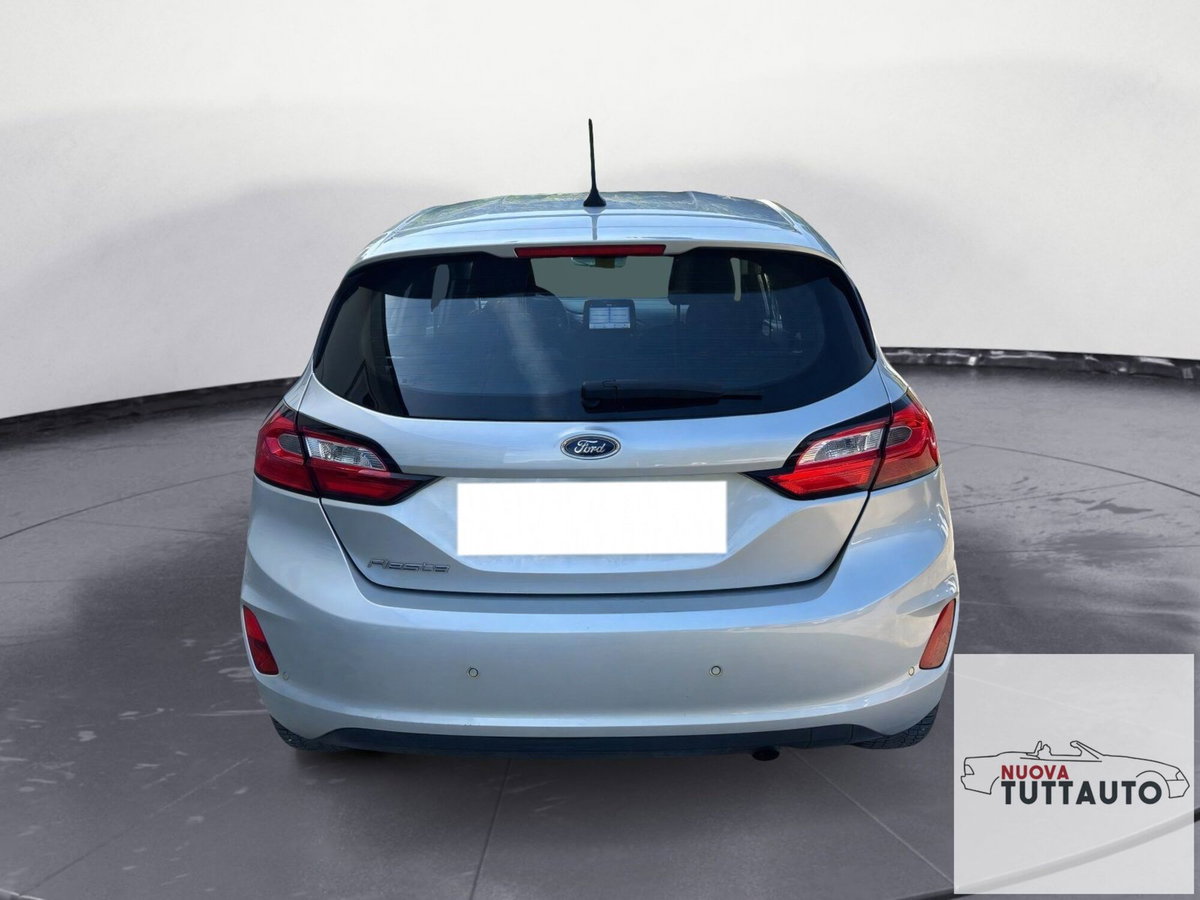Ford Fiesta 1.1 75 CV GPL 5 porte Titanium (11)