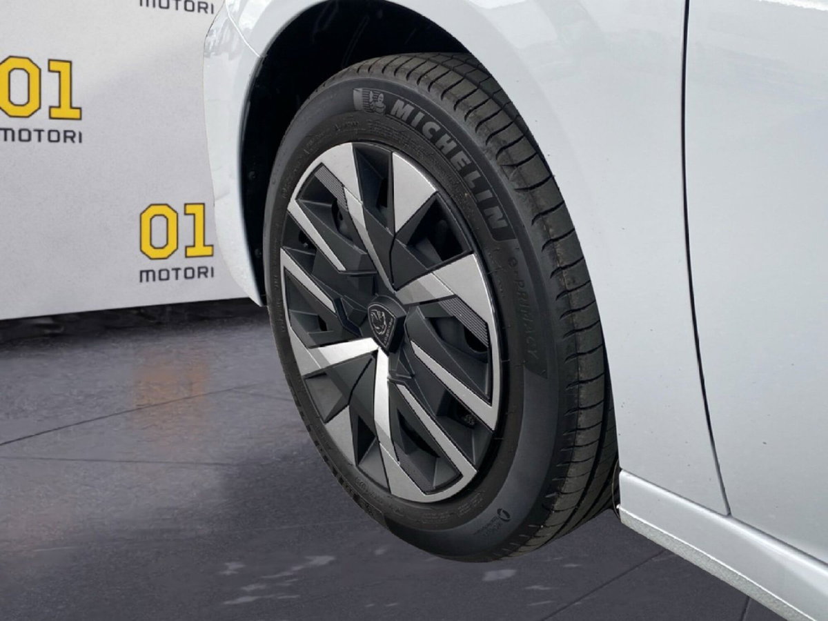 Peugeot 208 100 S&S 5p. Mix (9)