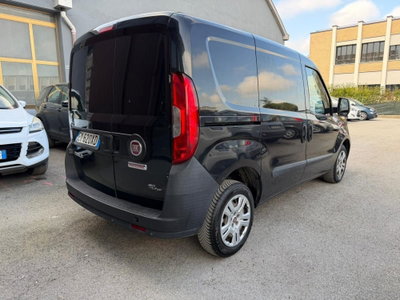 Fiat Doblò 1.6 MJT 16V 90CV Dualogic Emotion (5)