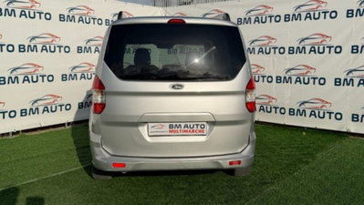 Ford Tourneo Courier 1.5 TDCI 75 CV Titanium (8)