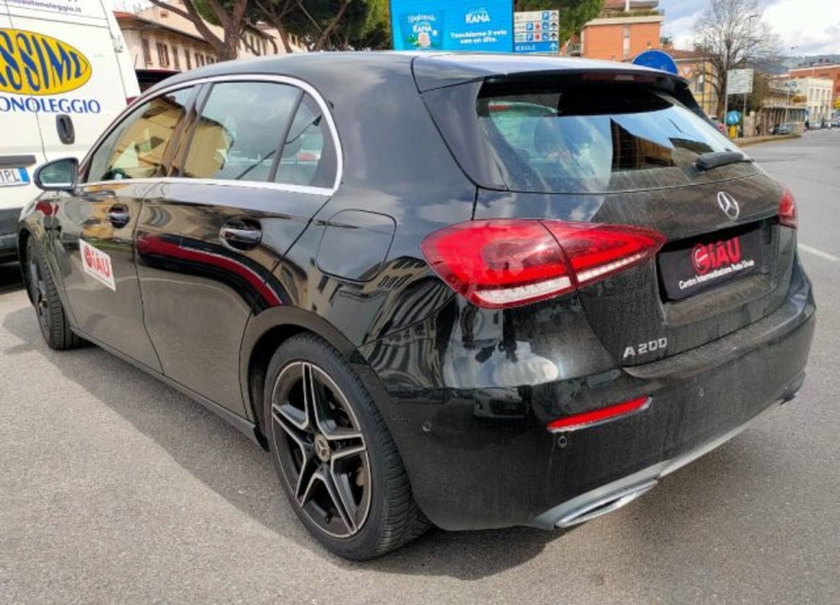 Mercedes-Benz Classe A Sedan 200 4p. Sport (5)
