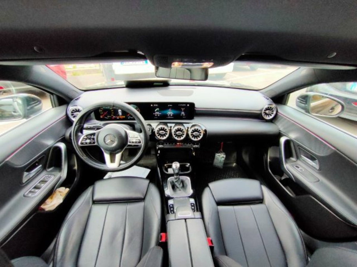 Mercedes-Benz Classe A Sedan 200 4p. Sport (9)