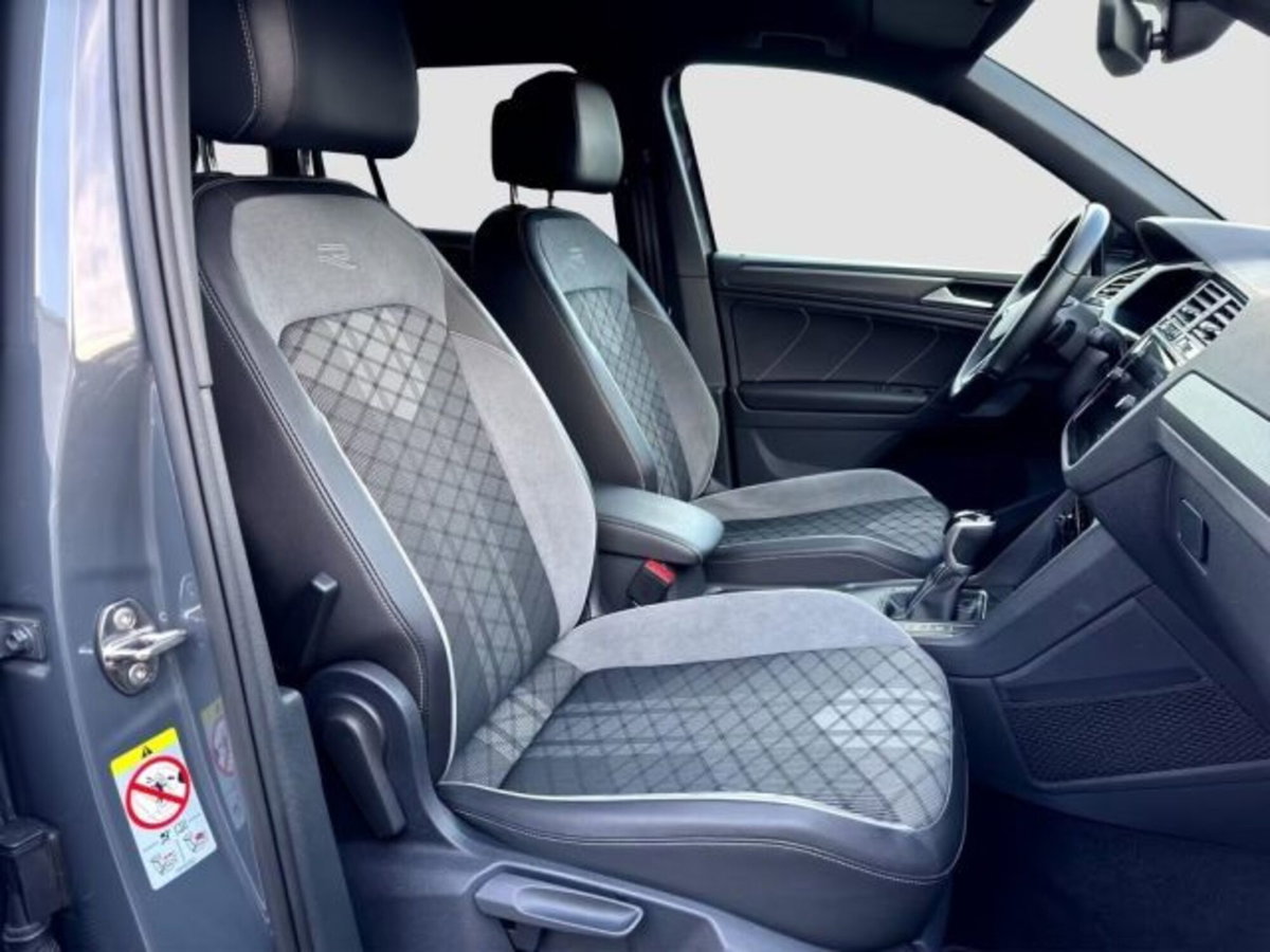 Volkswagen Tiguan Allspace 2.0 tdi R-Line 150cv dsg (13)